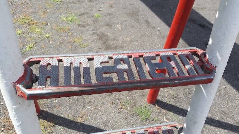 Photo by J Tay187 (Google)