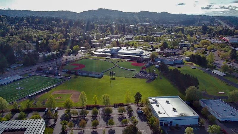 Photo by Peter W (Google)