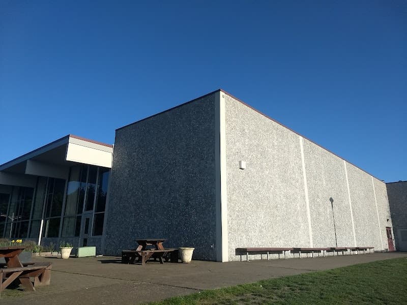 Photo by O N (Google)