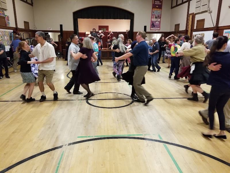 Photo by Kenny Collett (Google)