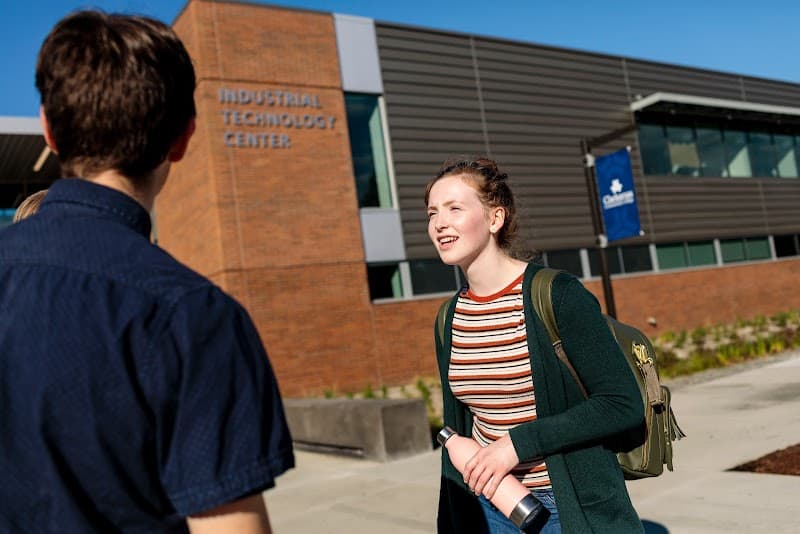 Photo by Clackamas Community College (Google)