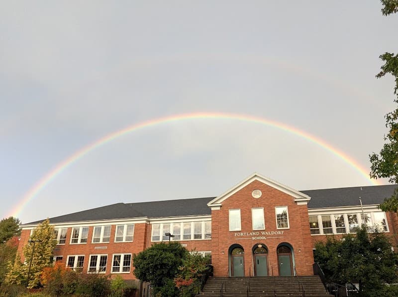 Photo by Portland Waldorf School (Google)
