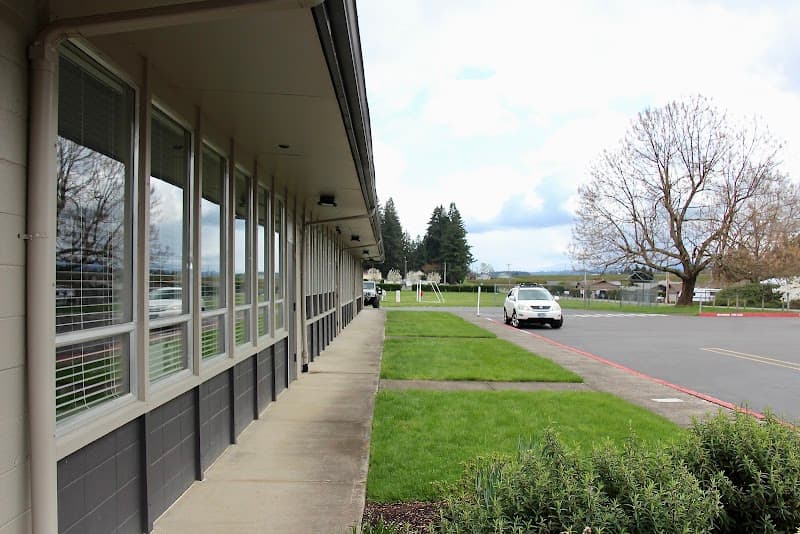 Photo by Hood View Adventist School (Google)