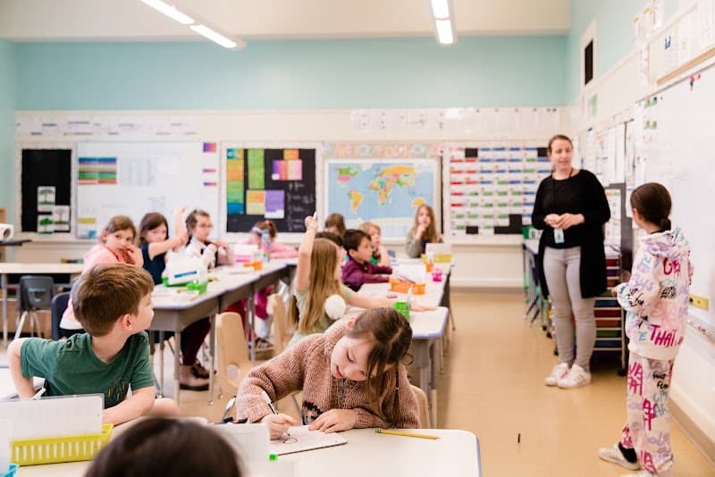 Photo by L'Etoile French Immersion School (Google)