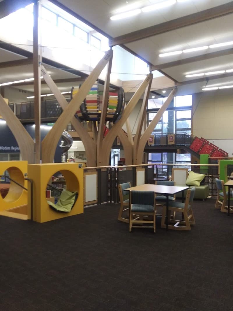 Photo by Jane Doe (Google)