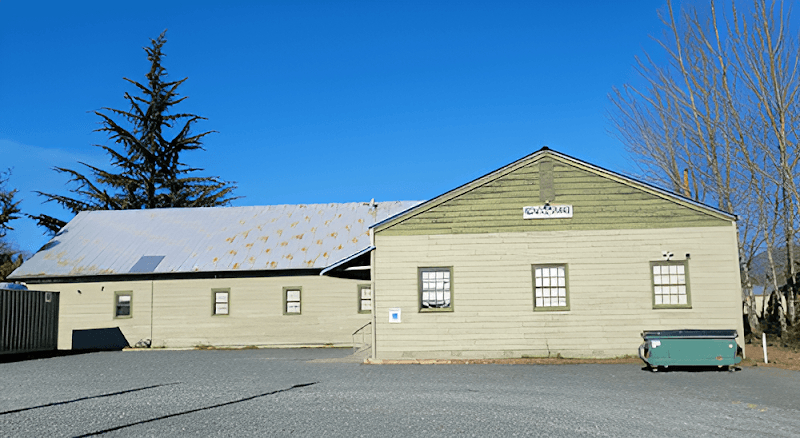 Photo by Redwood Grange (Google)