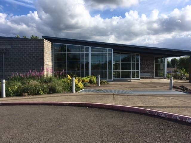 Photo by Molalla Aquatic Center (Google)