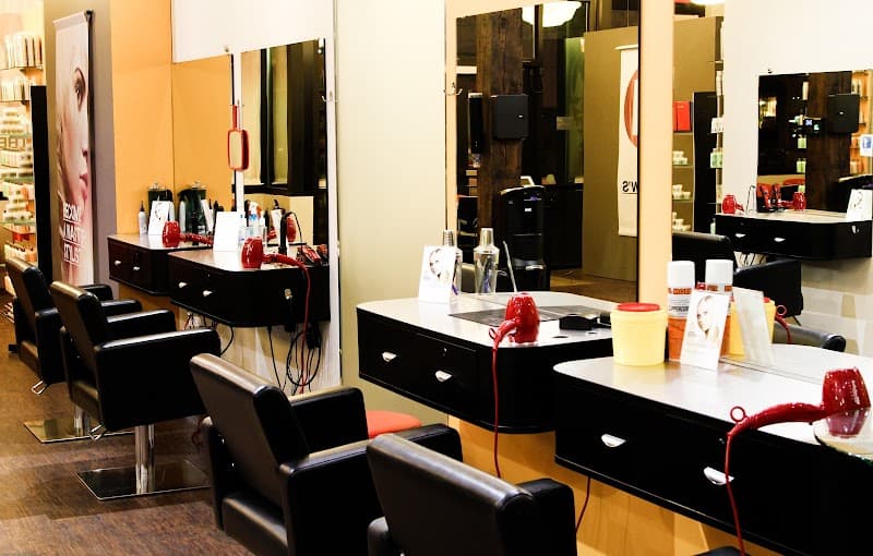 Photo by Johnny Matthew's Hairdressing Training School (Google)