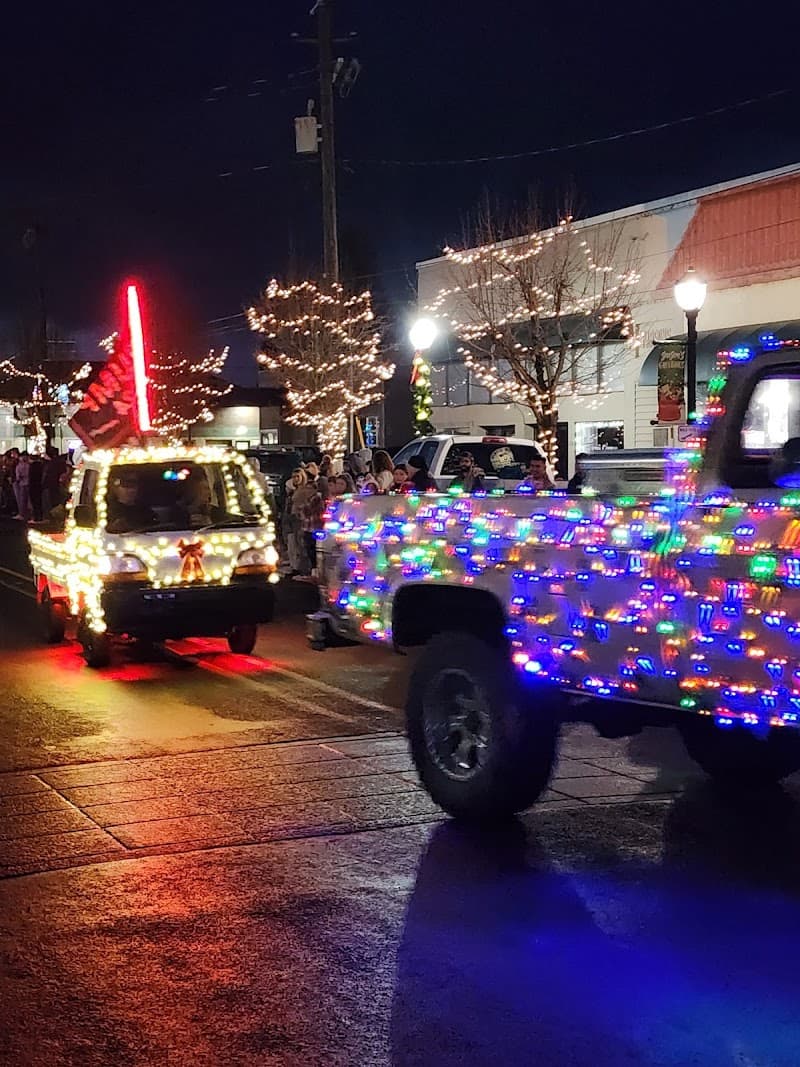 Photo by Xavier Davis (Google)