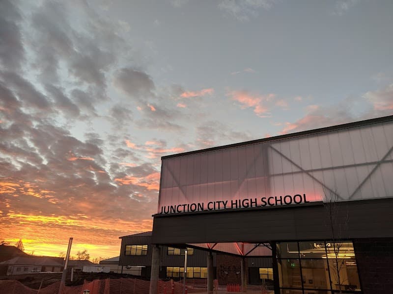 Photo by Ronda Wheadon (Google)