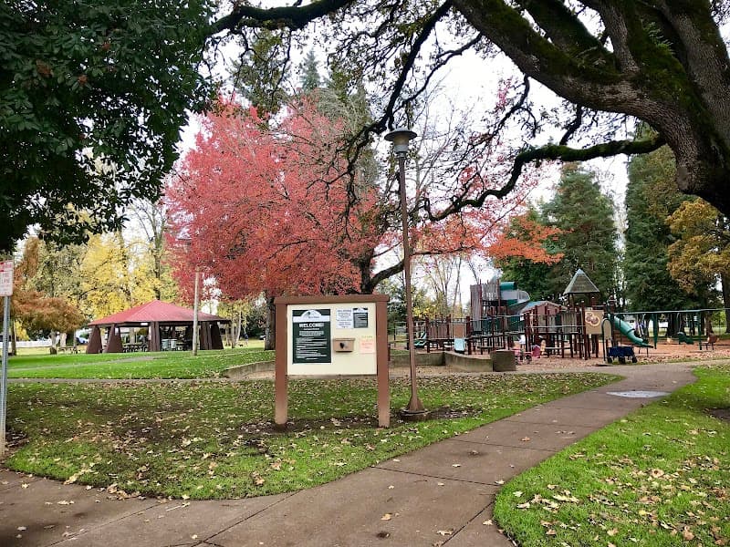 Photo by Jesse Elliott (Google)