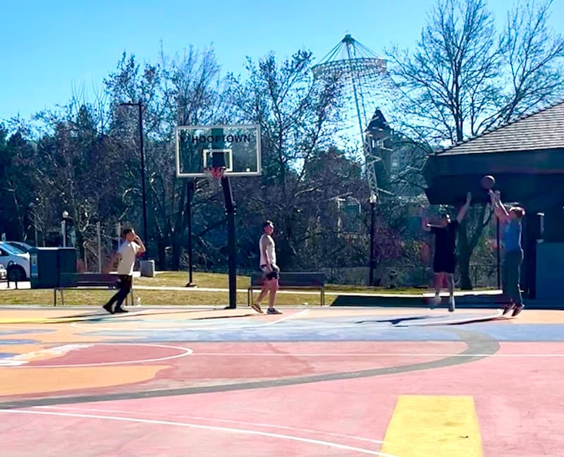 Photo by Justin Holland (Google)