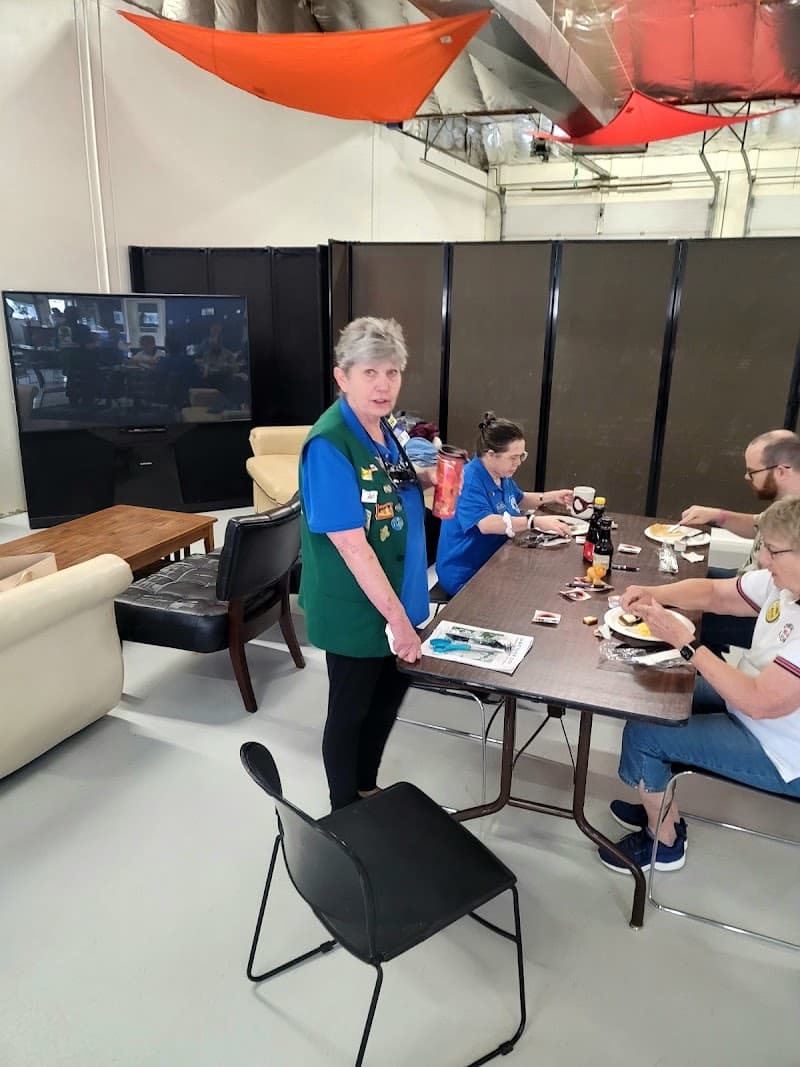 Photo by The Happy Halls (Google)