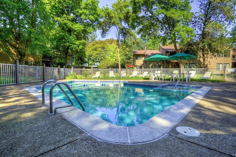 Photo by Delta Grove Apartments (Google)